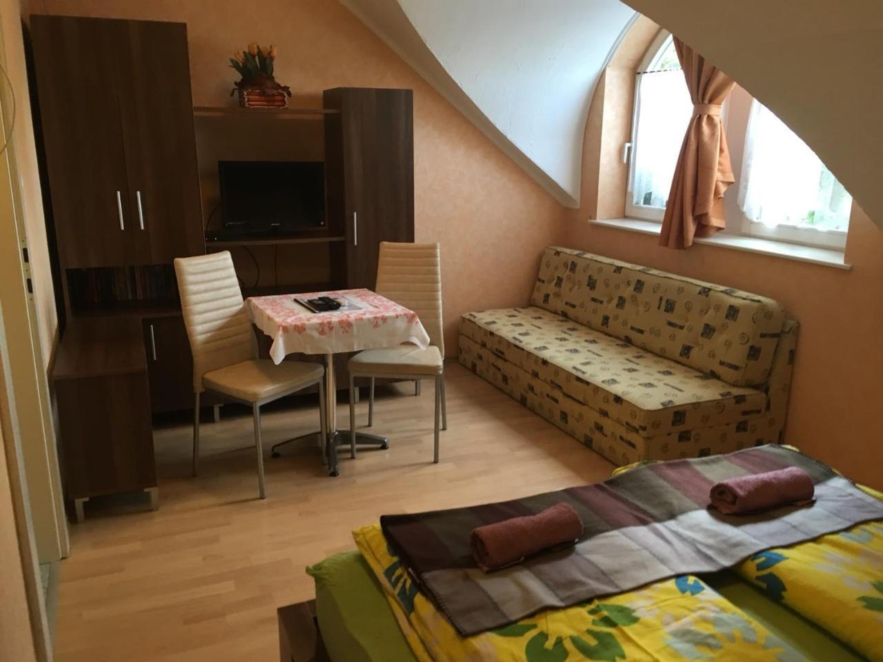 David Apartman Gyula Dış mekan fotoğraf