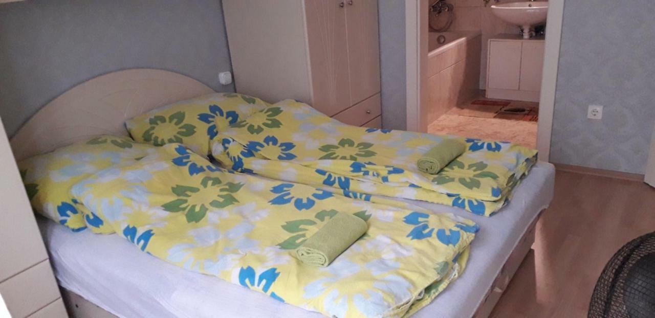 David Apartman Gyula Dış mekan fotoğraf